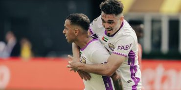 al-ain-wydad-karsisinda-geri-dondu-DVMYRJtA.jpg