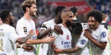fransada-lyon-ligue-2ye-dusuruldu-UKbNvGnb.jpg