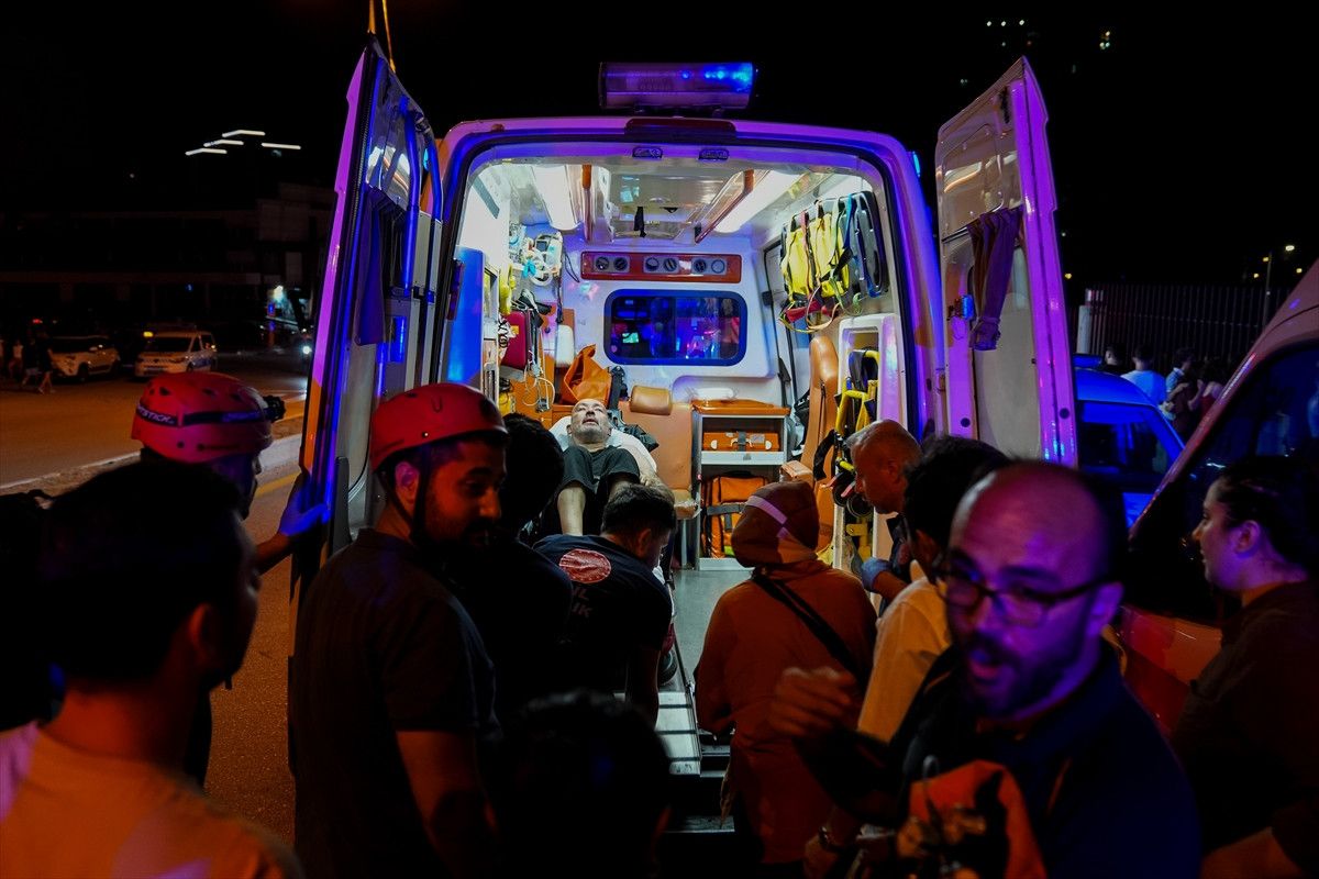 Ankara'da 26 Katlı Binada Meydana Gelen Yangın Faciası