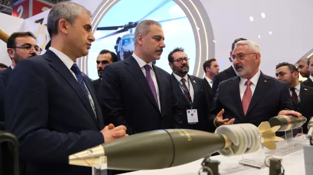 17. Uluslararası Savunma Sanayii Fuarı'nda Öne Çıkan Ziyaret