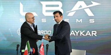 baykarin-italyan-havacilik-sirketi-piaggio-aerospacei-satin-alma-sureci-tamamlandi-8zrvNSxG2