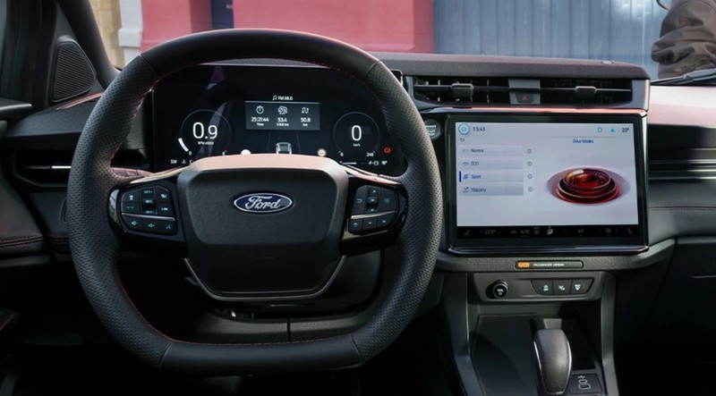 Ford Puma: Uygun Fiyatlı ve Donanımlı Hibrit SUV Seçeneği