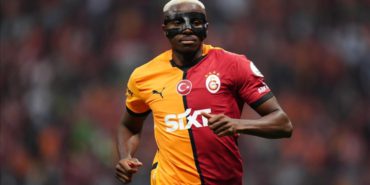 galatasarayda-osimhen-transferinde-surpriz-gelisme-imzalar-icin-hazirliklar-basladi-Ramw4H1j.jpg