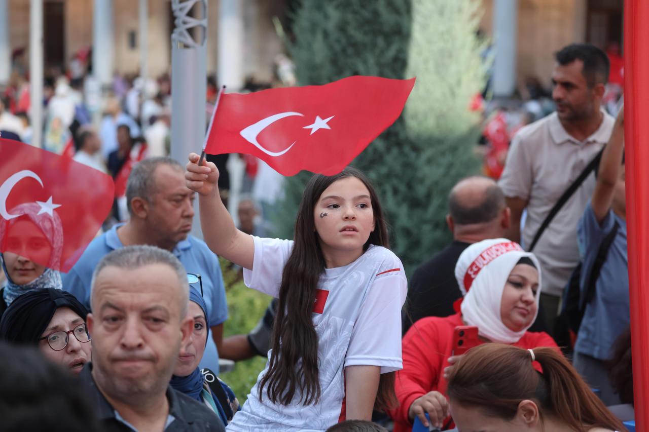 AK Parti Milletvekili Özer: Aziz Milletimiz Vatan İçin Her Zaman Görev Başında