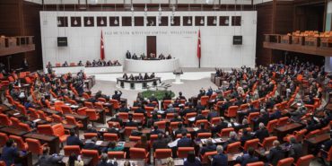 saglikta-yeni-donem-tbmmden-gecen-kapsamli-kanun-teklifi-ile-yapilan-duzenlemeler-H2HubqhY.jpg