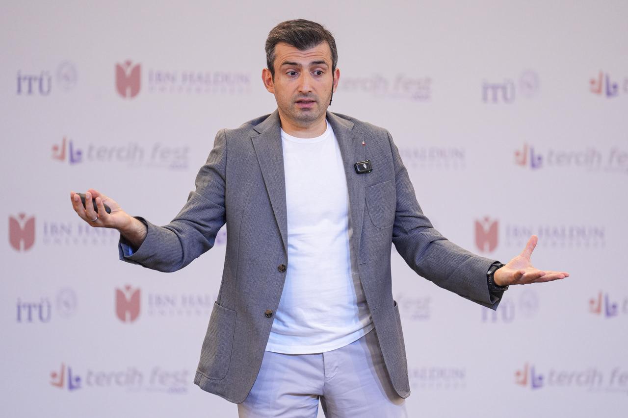 Selçuk Bayraktar'dan Etkileyici Yanıt: Baykar'a Yalanlarınızı Sokamazsınız