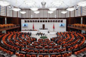 turkiye-buyuk-millet-meclisinin-yeni-yasama-yili-baslangic-tarihi-ne-zaman-UvTP393u.jpg