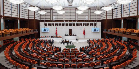 turkiye-buyuk-millet-meclisinin-yeni-yasama-yili-baslangic-tarihi-ne-zaman-UvTP393u.jpg