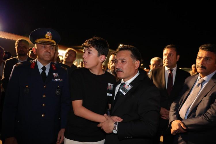 Türkiye Şehitlerini Son Yolculuğuna Uğurluyor: 11 İlde Anma ve Cenaze Törenleri