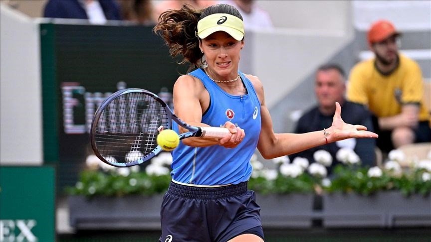 ZEYNEP SÖNMEZ'İN KARİYERİ