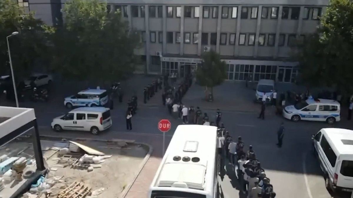 31 İlde Dev Dolandırıcılık Operasyonu: 188 Şüpheli Kıskıvrak Yakalandı