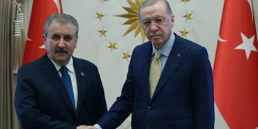 cumhurbaskani-erdogan-mustafa-desticiyi-resmi-kabulde-agirladi-zenUXXGR.jpg