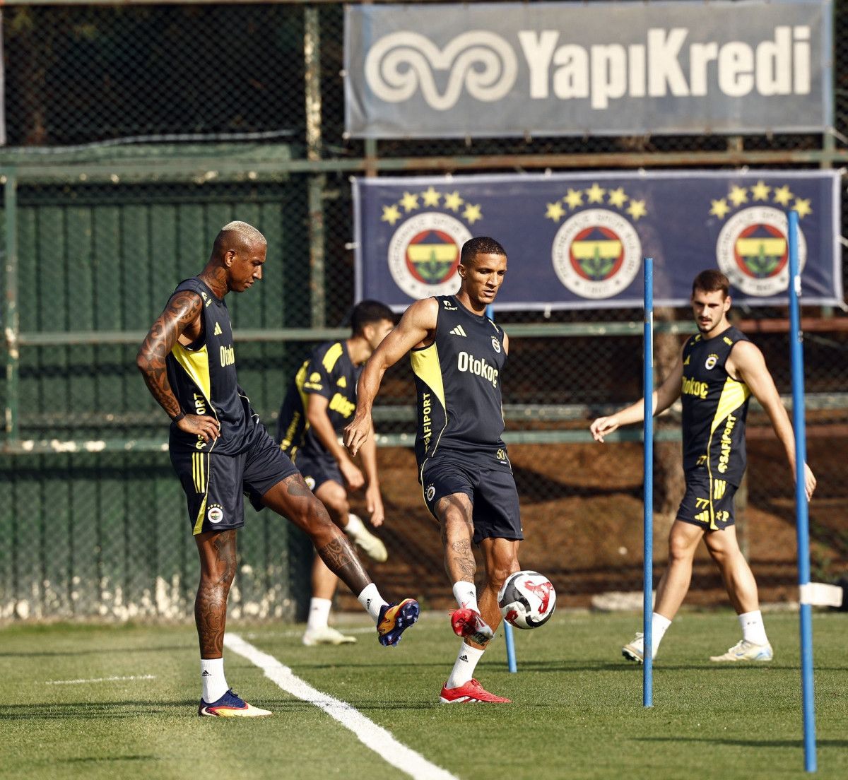 Fenerbahçe, Feyenoord Karşılaşması İçin Hazırlıklara Hız Kesmeden Devam Ediyor