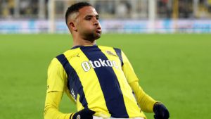 fenerbahcede-youssef-en-nesyriye-ingiltereden-gelen-surpriz-talip-NCxVf8NV.jpg