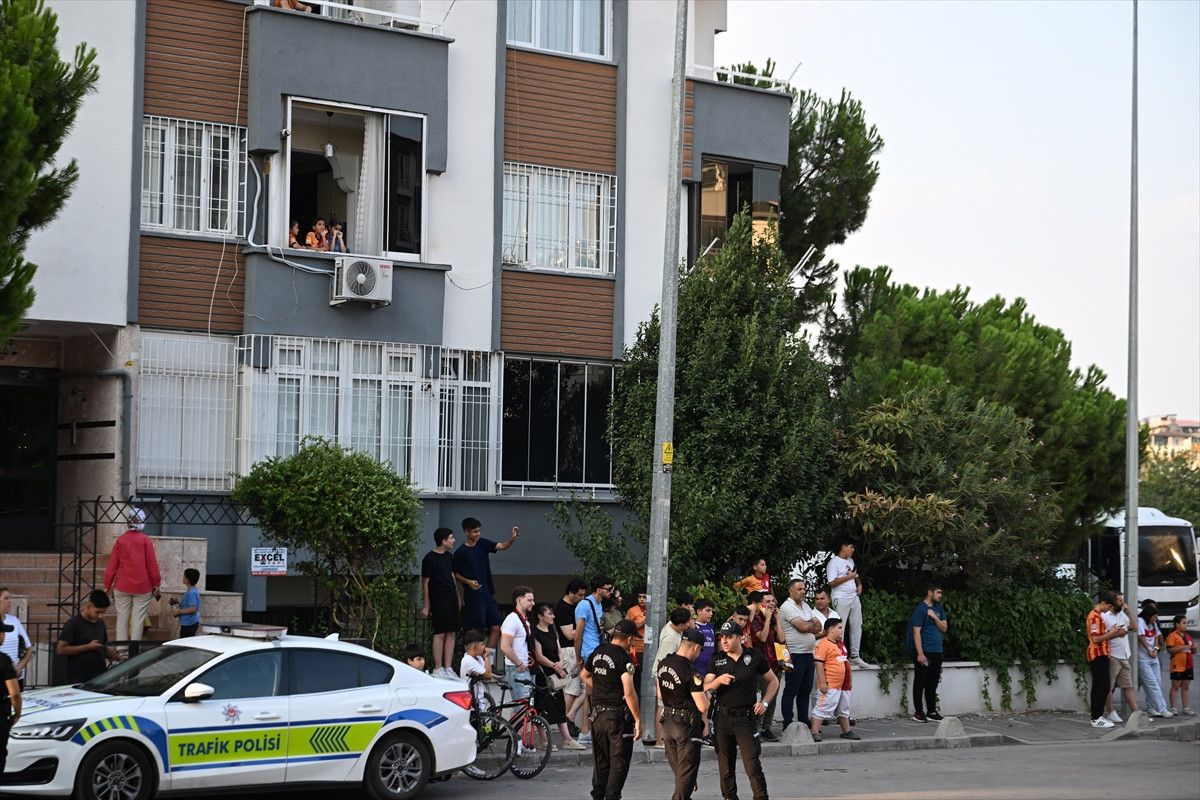 Galatasaray, Gaziantep'e Geldi: Aslanlar Sahada