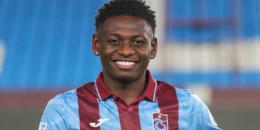 trabzonspor-kazeem-olaigbe-ile-anlasmanin-detaylarini-kamuoyuna-duyurdu-WJvsaXUc.jpg
