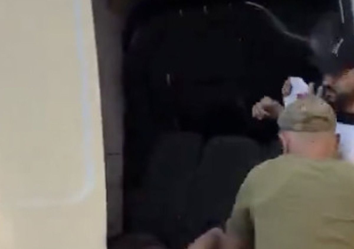 Ukrayna'da Zorunlu Askerlik Uygulamaları Sürdürülüyor